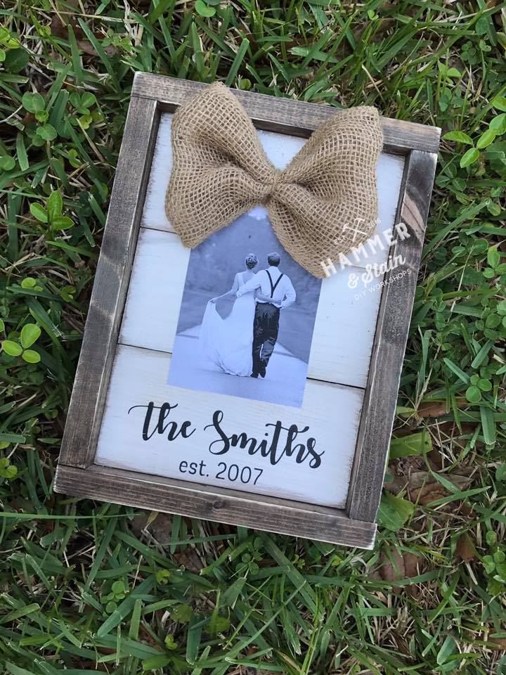 Pallet Frame picture holder